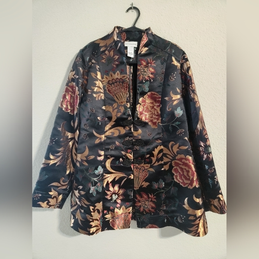 Soft Surroundings NWOT Women’s Moon Dynasty Floral Black Gold Jacket size medium